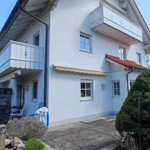 Homestay Weilheim Mit Garten Spiel Und Spass, Weilheim in Oberbayern